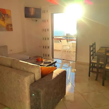Yellow Perfekt Apartment- Piekny Widok Na Korfu شقة *