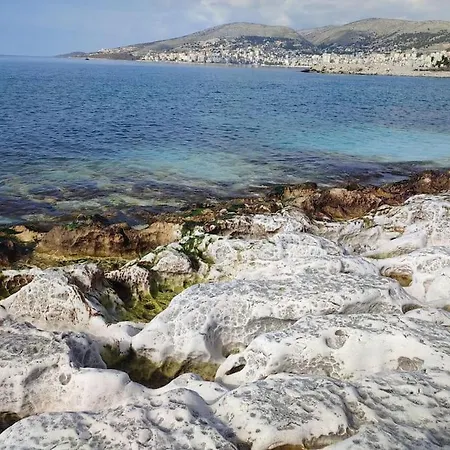 Yellow Perfekt Apartment- Piekny Widok Na Korfu Apartment Sarande